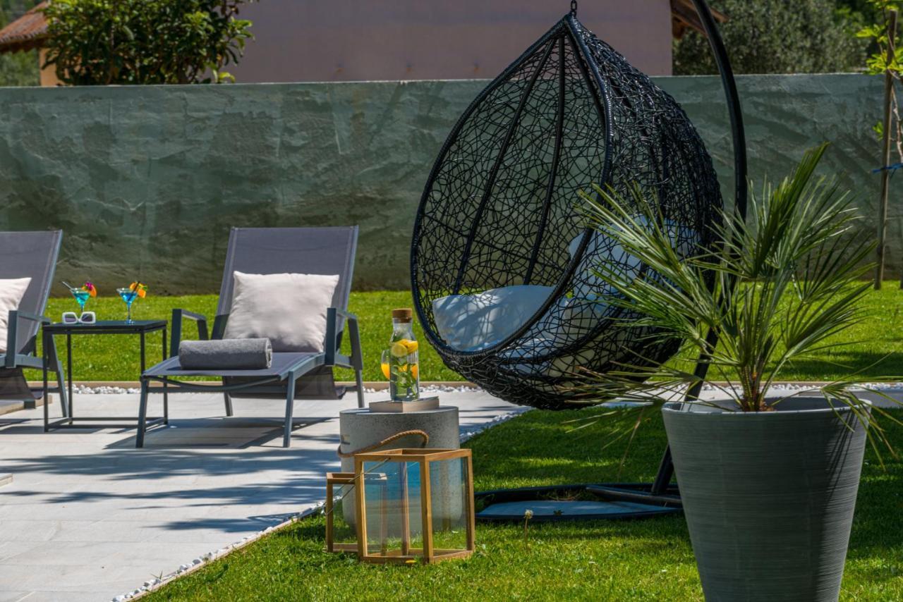 Villa Oasis - Your Luxury Home Away From Home Celopeci 외부 사진